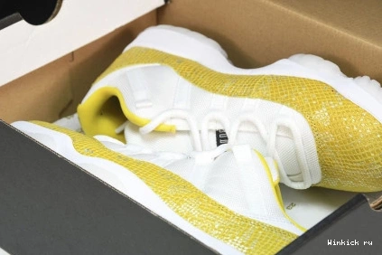Air Snakeskin” Low “Yellow Jordan 11 0801